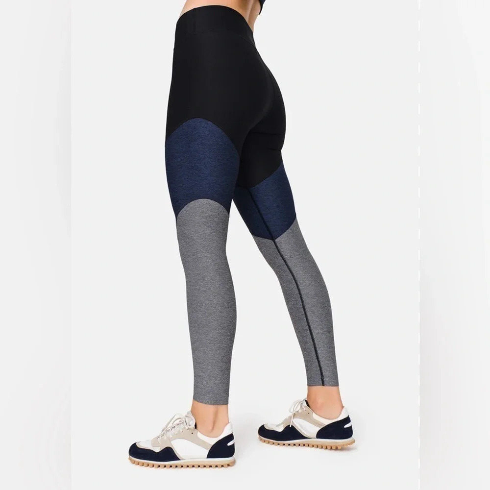 OUTDOOR VOICES 7/8 Springs Navy Colorblock Leggings LARGE - Picture 2 of 7